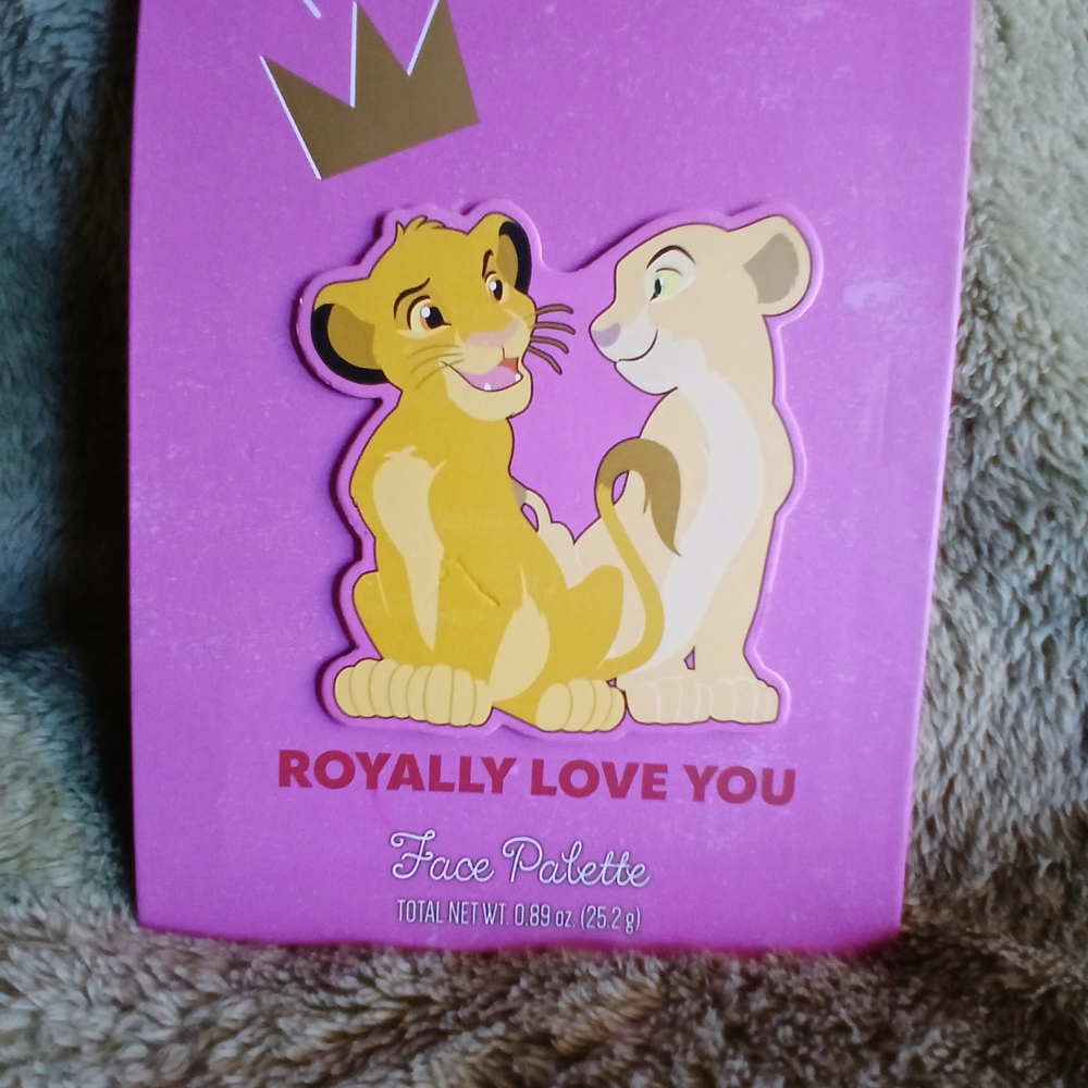 Disney Lion King Royally Love You Face Palette